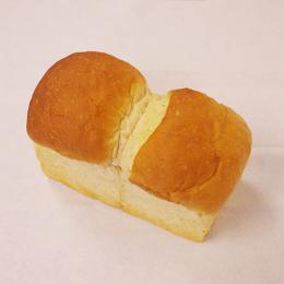 石臼挽き食パン(ハーフサイズ)